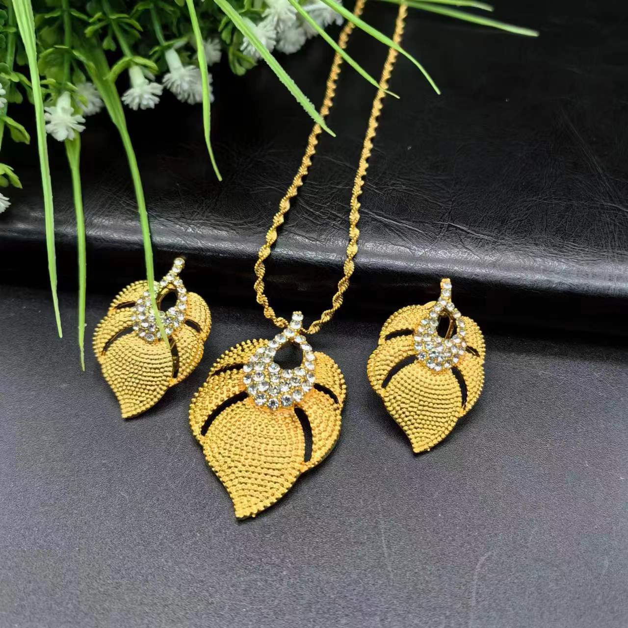 Bridal Ancient French Gold Nigeria Female Jewelry Set