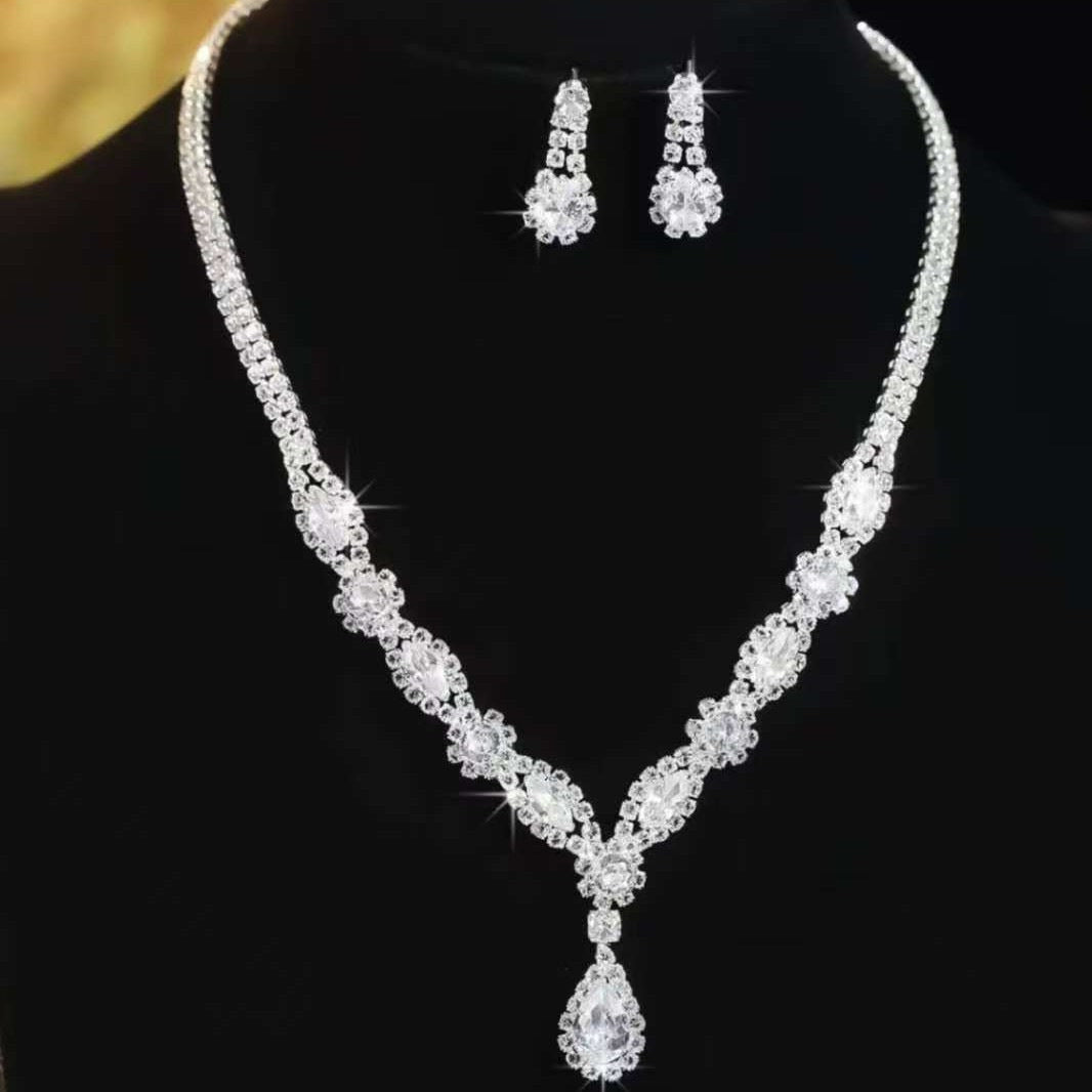 Fashion Zircon Rhinestone Entry Lux Elegant Earrings