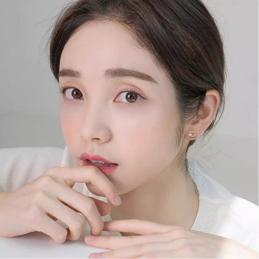 Single Diamond Hollow Cat Female Sweet Full Ear Stud Earrings