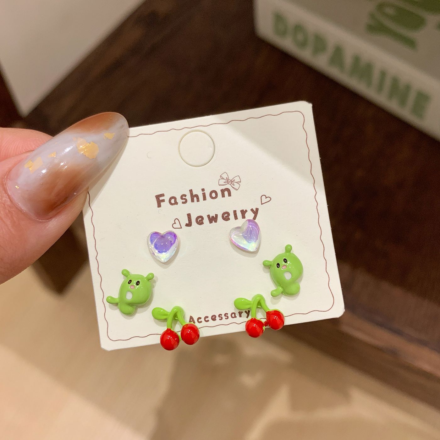 Women's Cartoon Cute Flowers Loves Cats Three-piece Stud Earrings