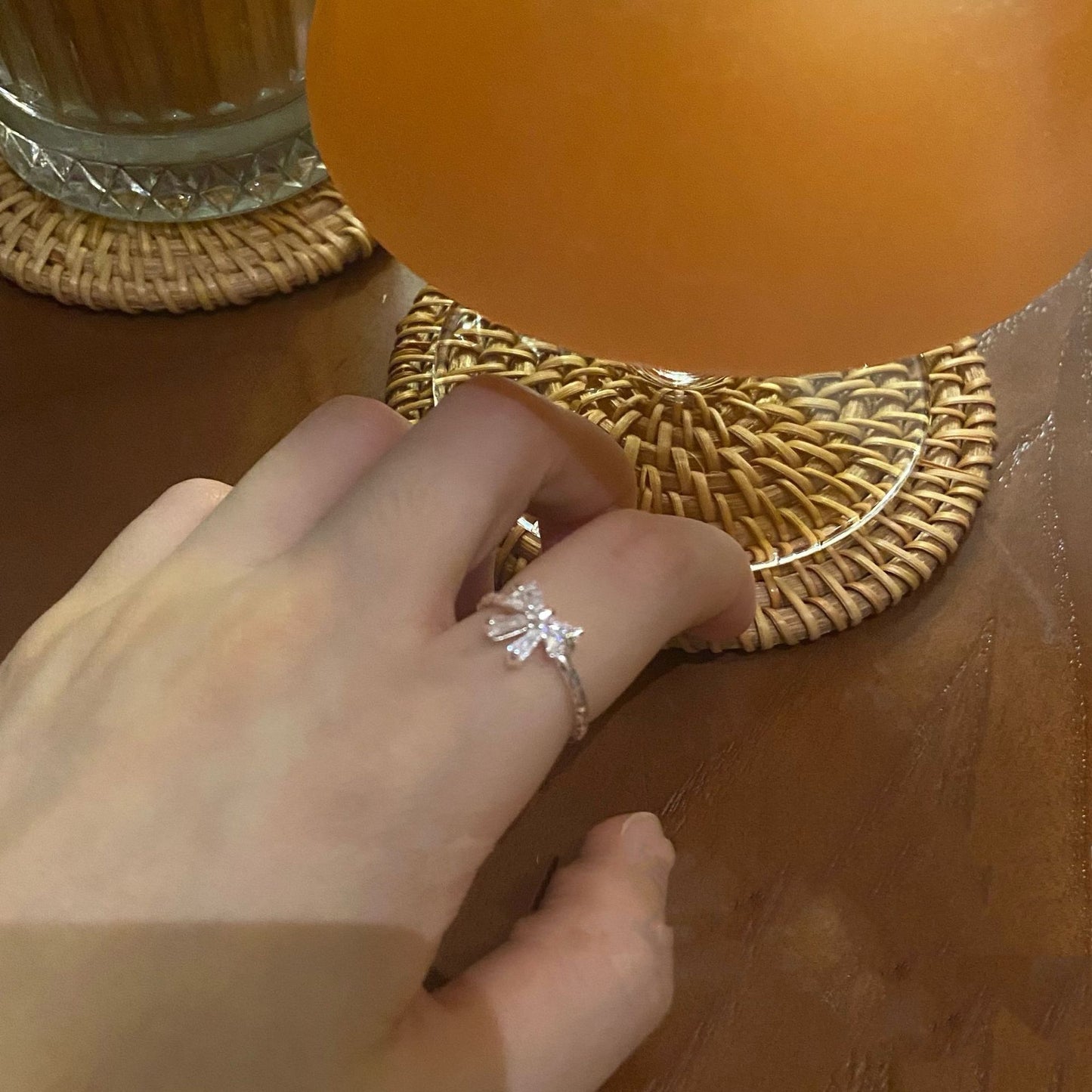 Women's Bowknot Zircon Light Luxury High-grade Exquisite Sweet Design Open Index Rings
