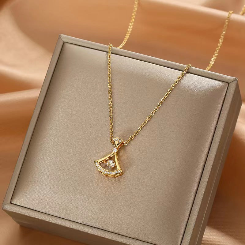 Smart Ginkgo Leaf Female Light Luxury Minority Design High Sense Necklaces