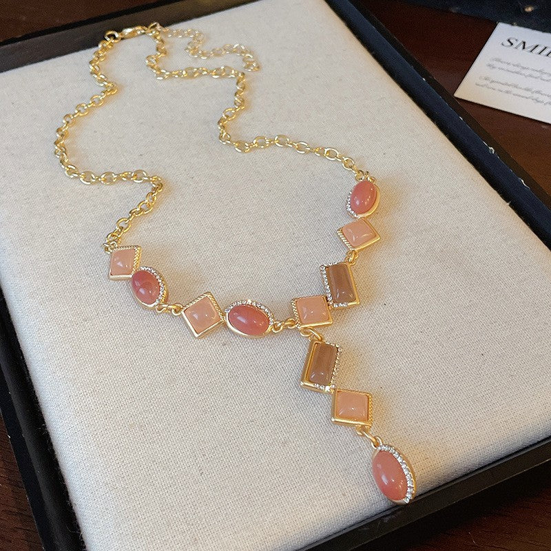 Square Stitching Palace Style Exquisite Clavicle Chain Middle Necklaces