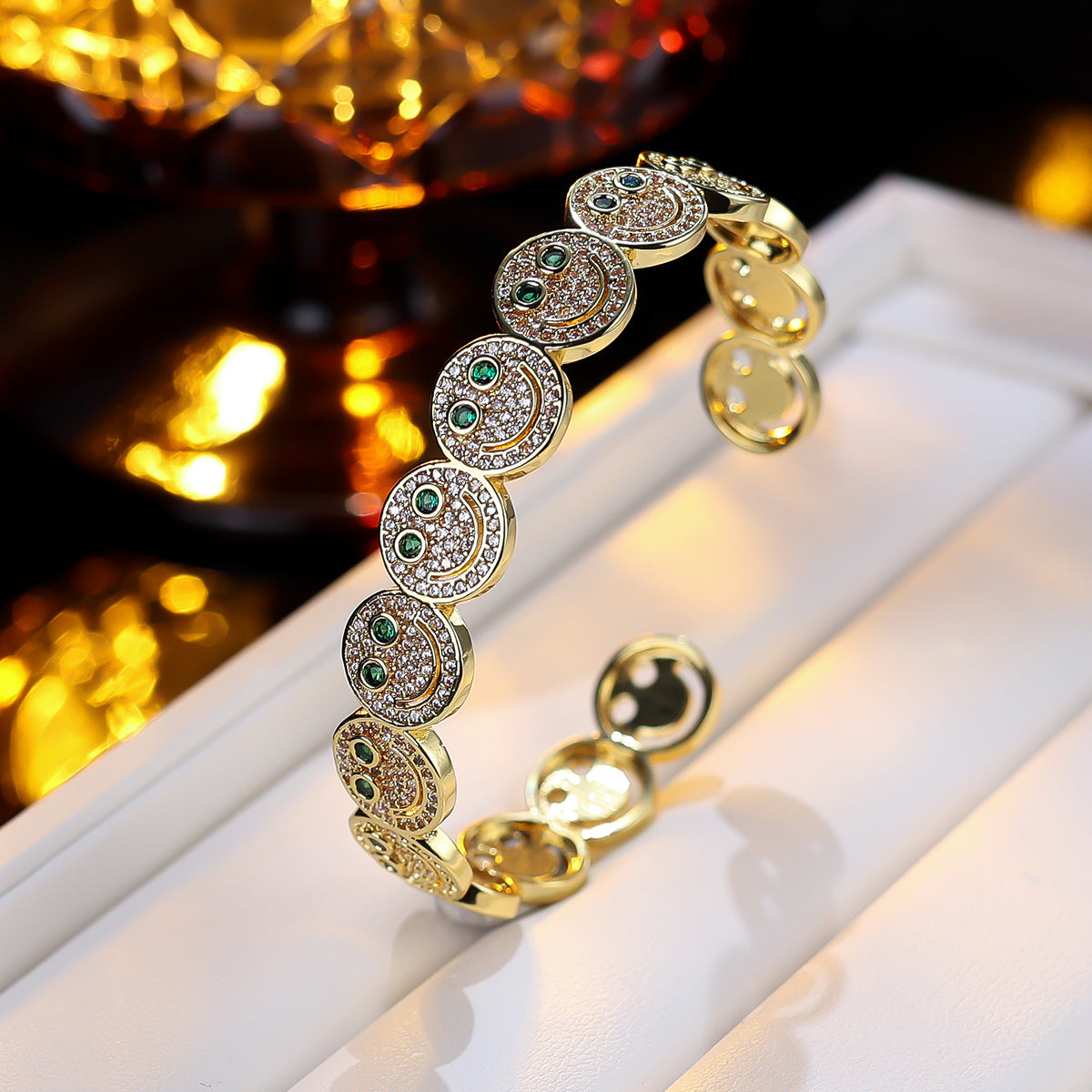 Simple Round Smiley Face Synthetic Zircon Bracelets