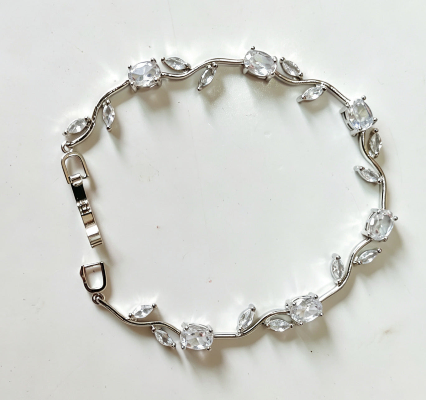 Horse Eye Zircon Gold-plated Copper Female Light Luxury Minority Style Bracelet