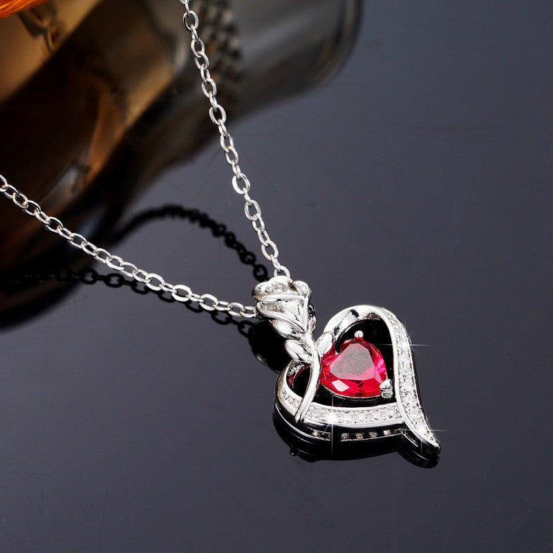 Design Niche Style Female With Hearts Flower Rose Clavicle Chain Necklace