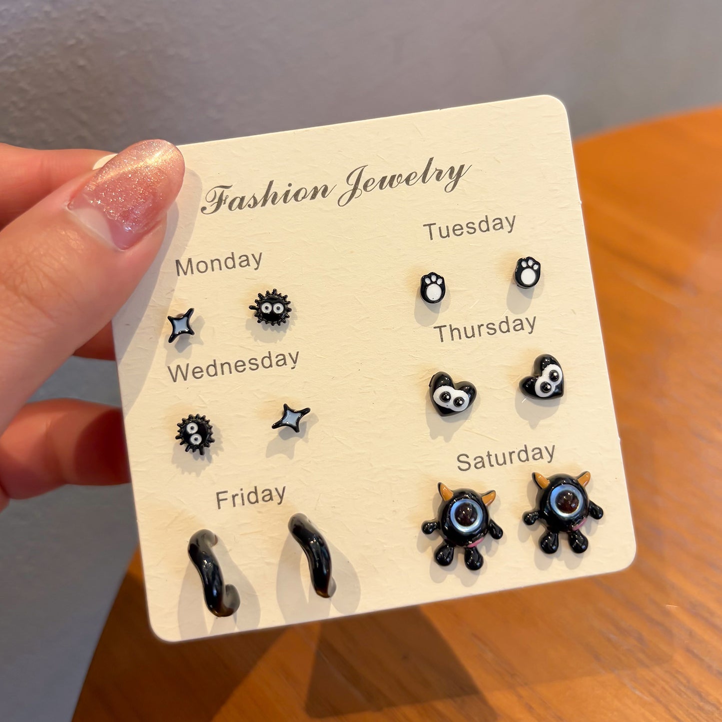 Women's Elegant Simple Cute Cartoon Niche Design Rings