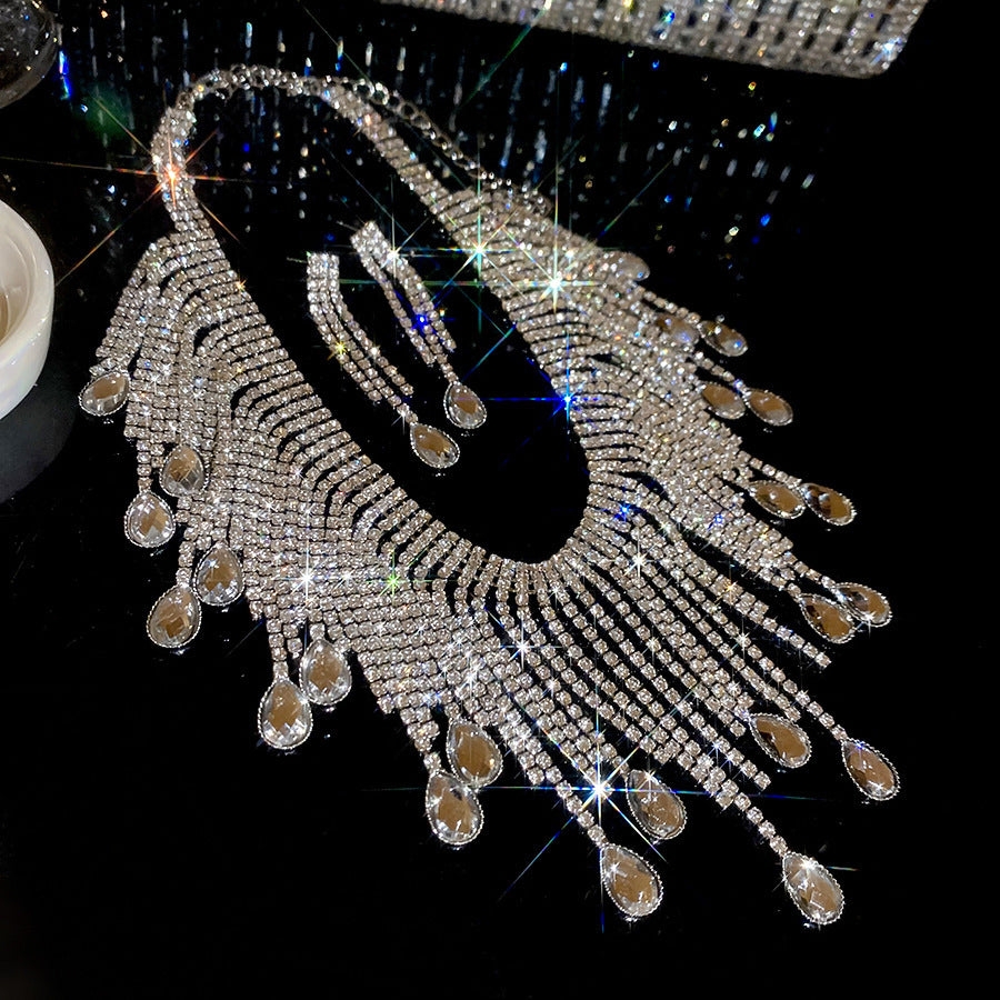 Women's Exquisite Clavicle Chain Light Luxury High-grade Earrings