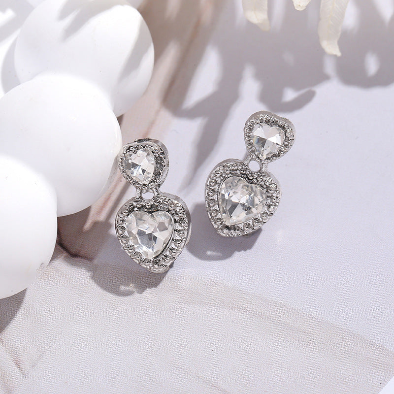Women's High-grade Heart-shaped Zircon Affordable Luxury Fashion Niche Personality Stud Earrings
