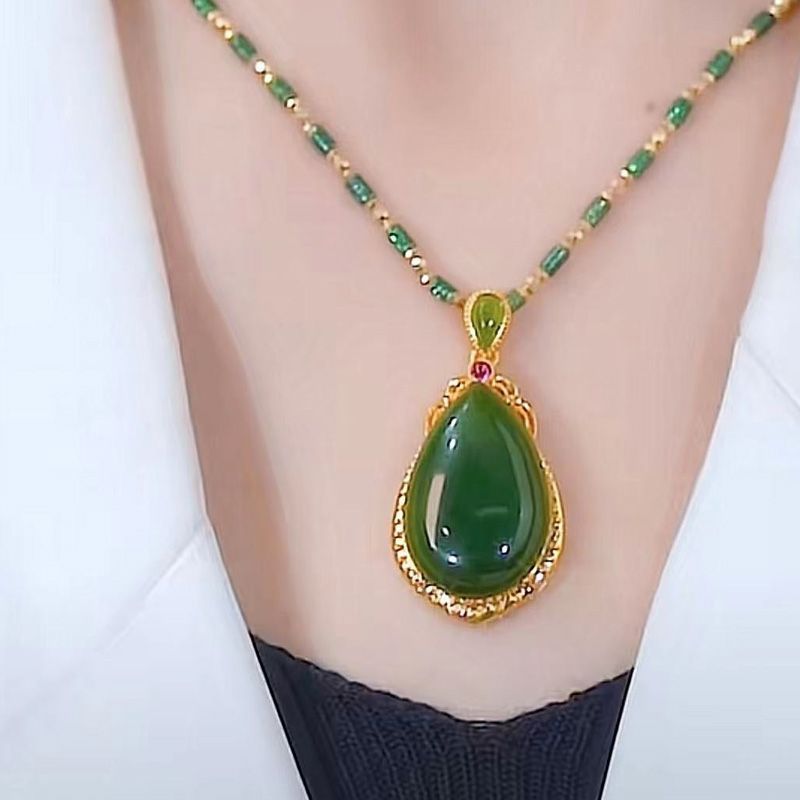 Jade Bamboo Graceful Fashionable Personalized Clothing Necklaces