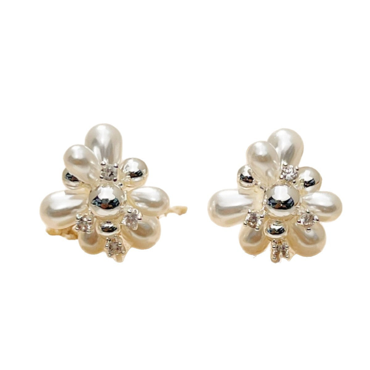 Comfortable High-grade Popcorn Pearl Fashion Commuter Stud Earrings