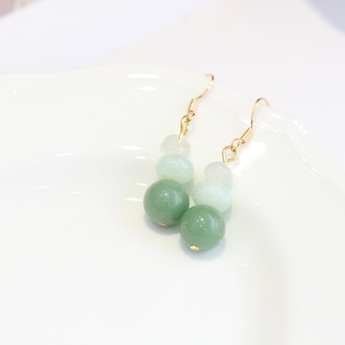 Crystal Simplicity Contrast Color Dopamine Matching Ear Hook