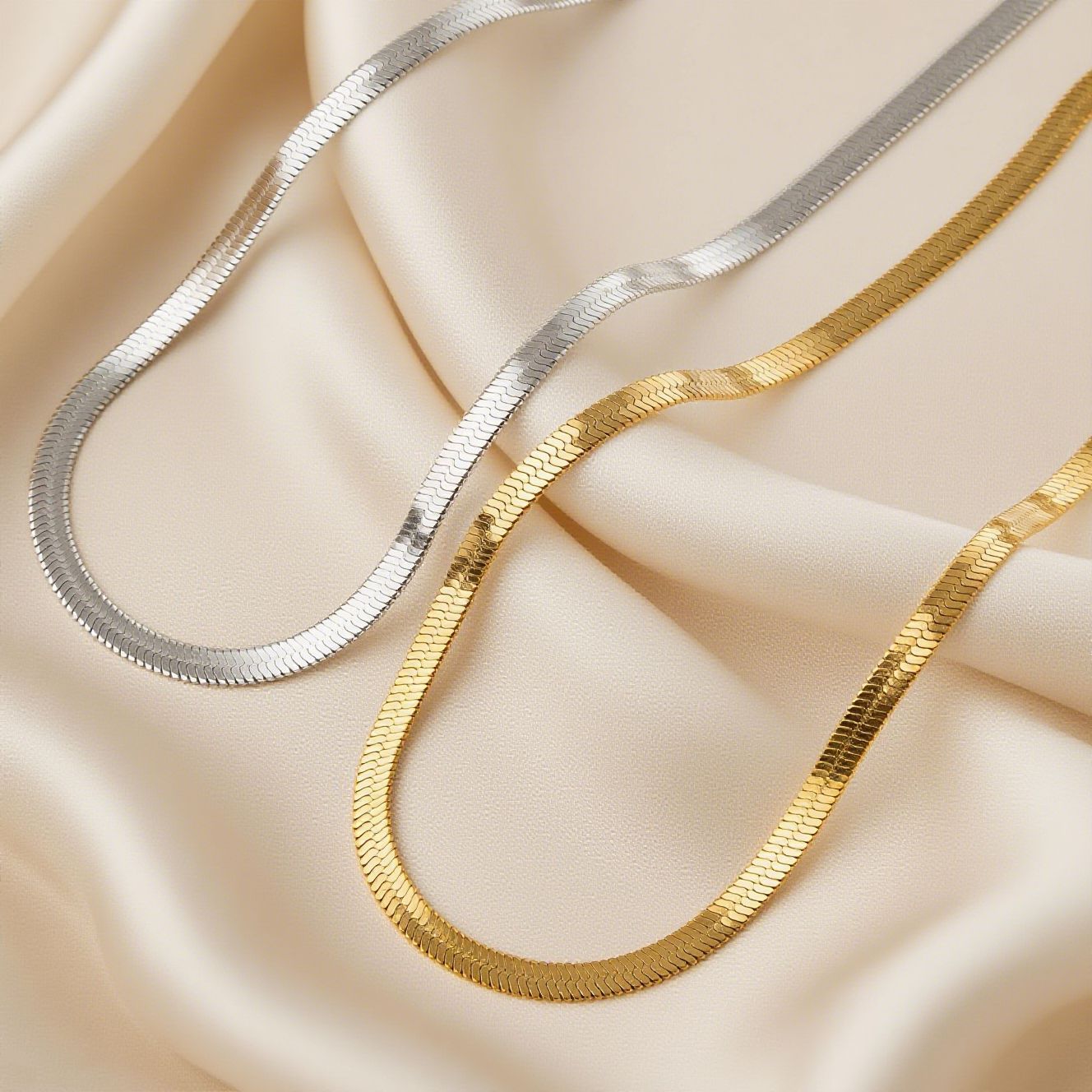 Titanium Female Like Flat Snake Hip Necklaces
