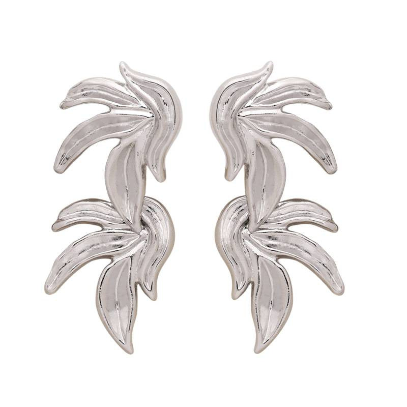 Women's Metal Texture Leaf-shaped Niche Trendy Personality Stud Earrings