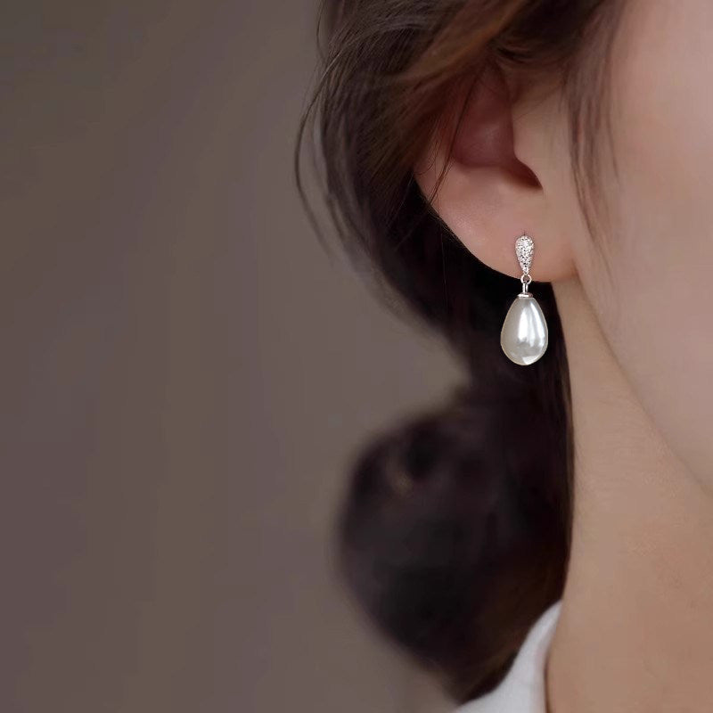 Drop Artificial Pearl Female High Sense Light Luxury Temperament Ear Stud Earrings