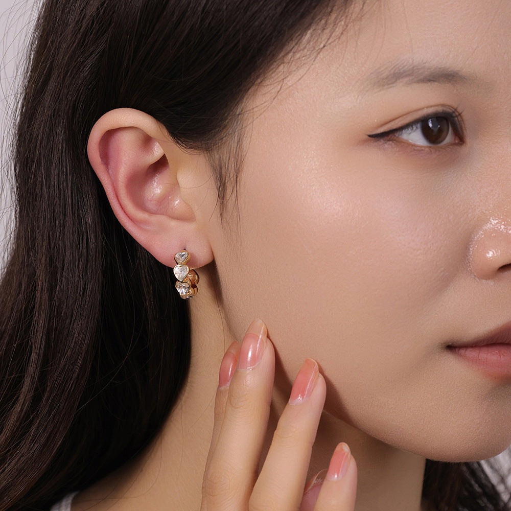 Temperament Earings Shaped Love Micro Inlaid Stud Earrings