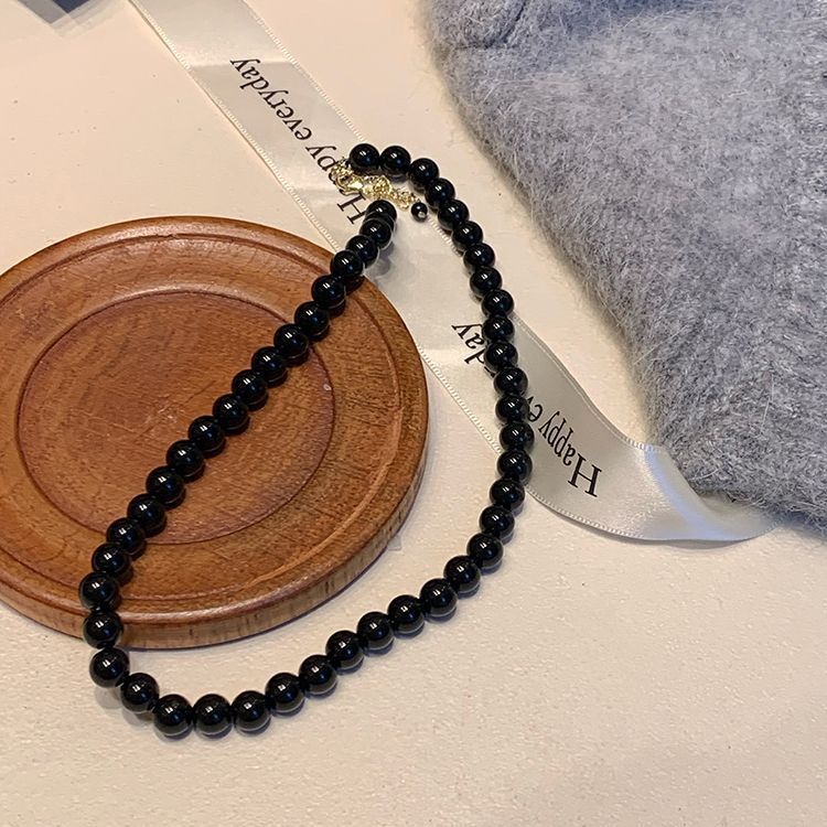 Black Pearl Beads Of Design Clavicle Necklaces