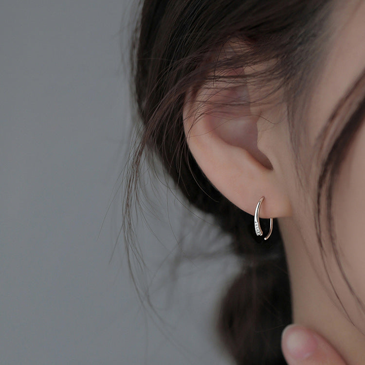 Women's Rhinestone Simple Shaped Fashion Style Light Luxury Earrings