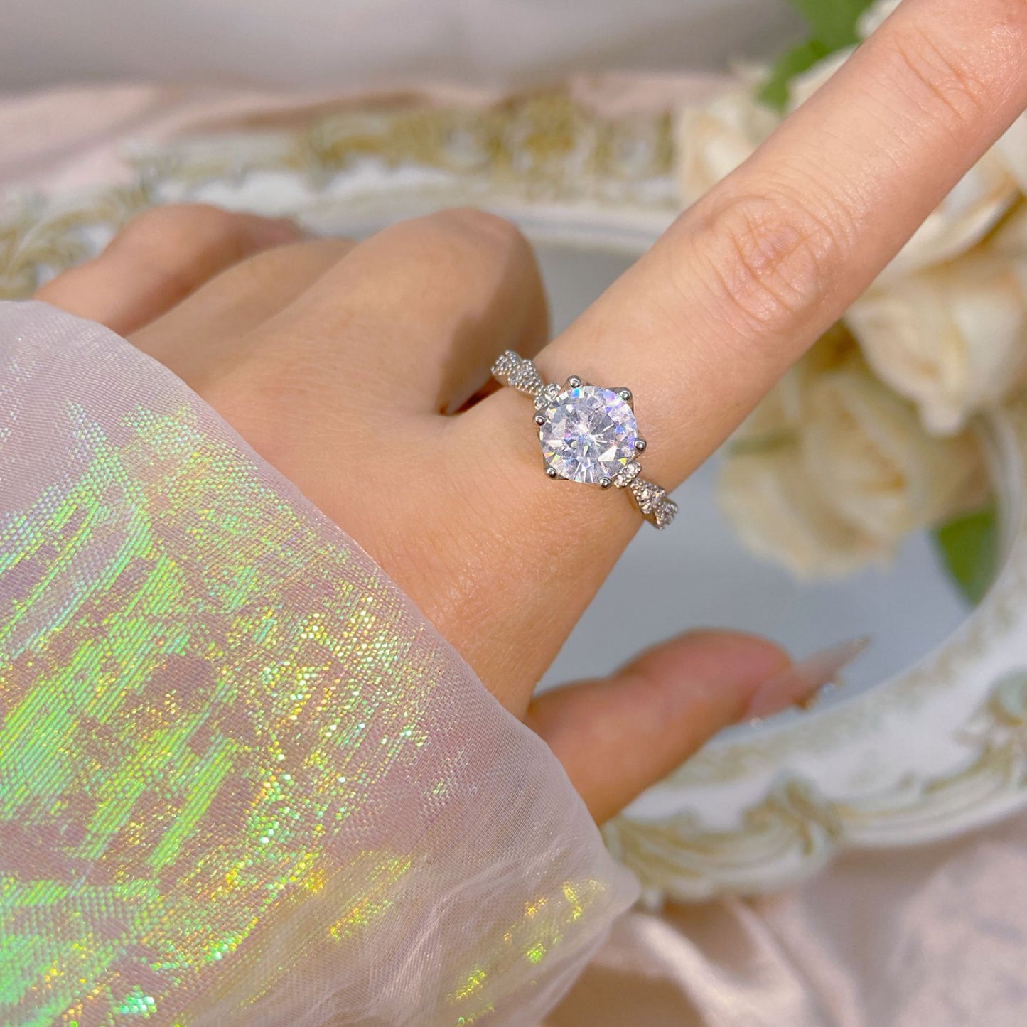 Yuan High-quality Zircon High-grade Color Retaining Open Rings