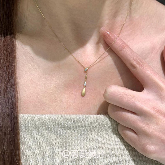 Water Drop Retro Design Temperament Entry Necklaces