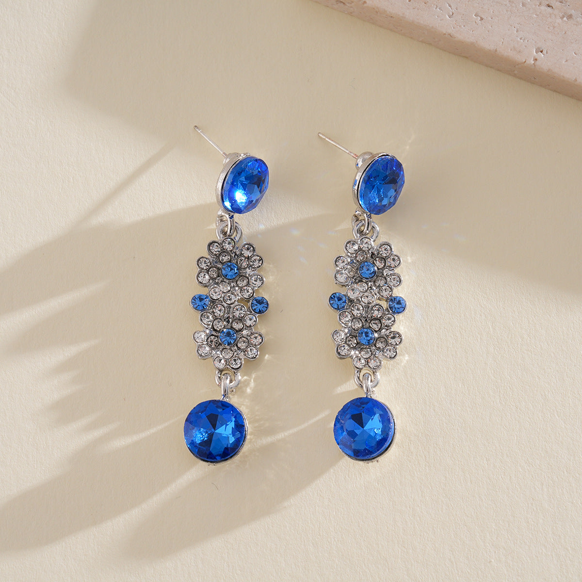 Style Turquoise Blue Diamond Flower Ear Light Luxury Minority Clavicle Necklaces