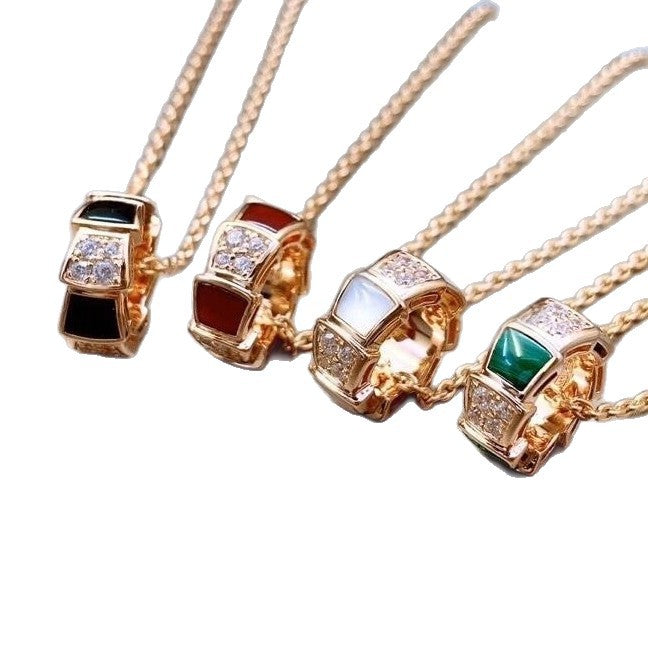 Women's High Version V Gold Snake Bone Golden White Shell Necklace