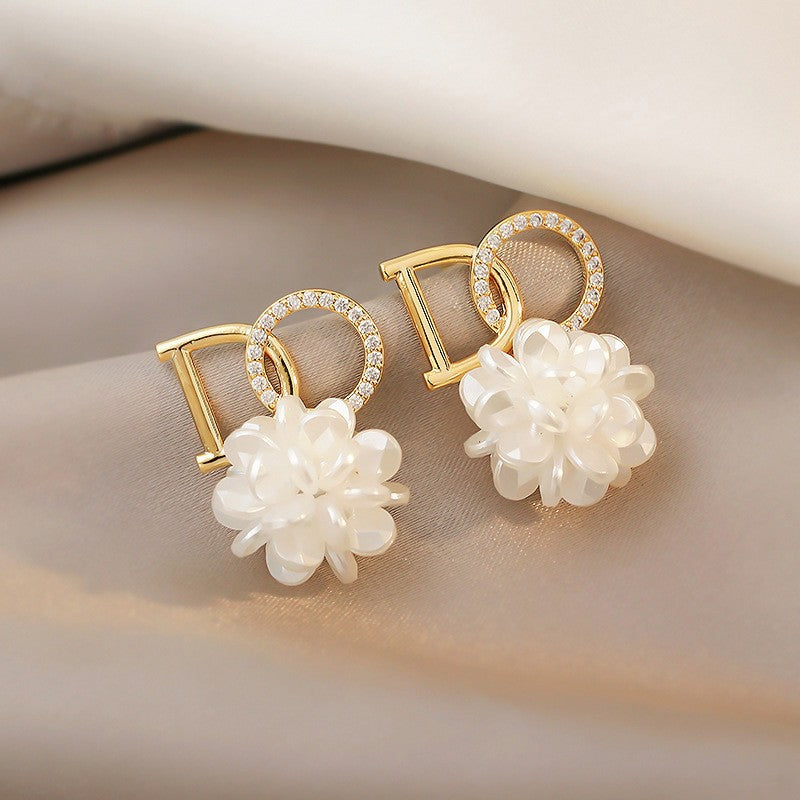 Summer Stylish Flower Sier Pin Sweet High Sense Design Petal Earrings