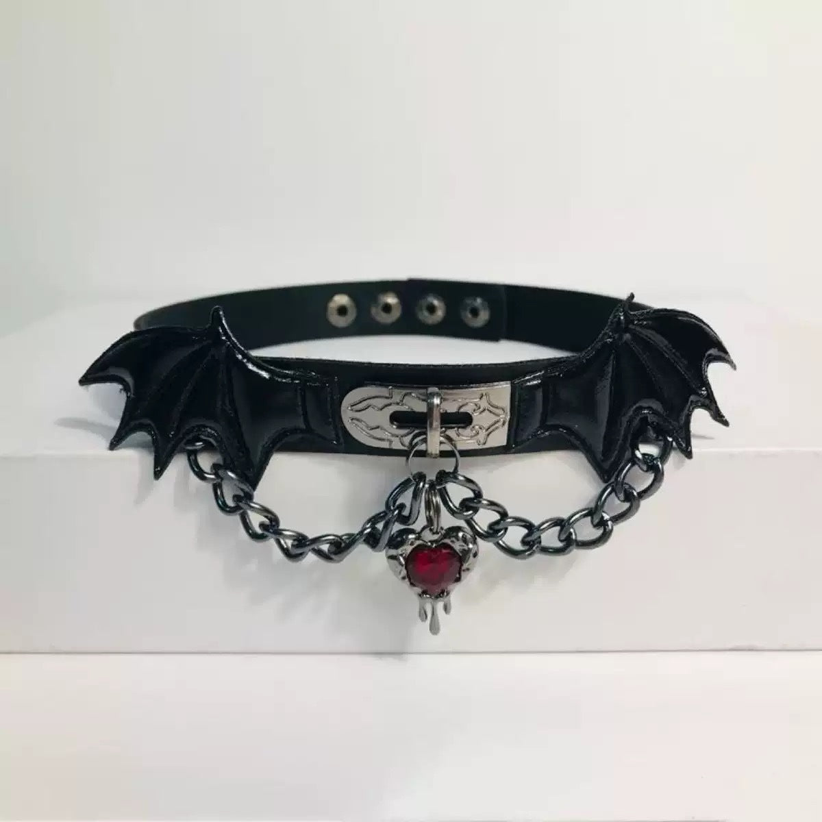Love Devil Angel Leather Hot Street Shot Clavicle Collar