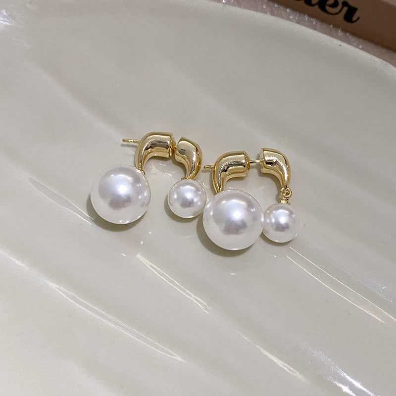 Fashion High-grade Zircon Pearl French Minority Retro Earrings