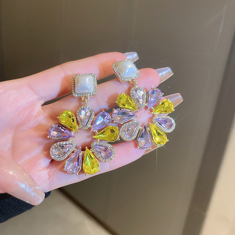 Women's Green Leaf Lily Yellow Series Tassel Light Luxury High-grade Sweet Rings