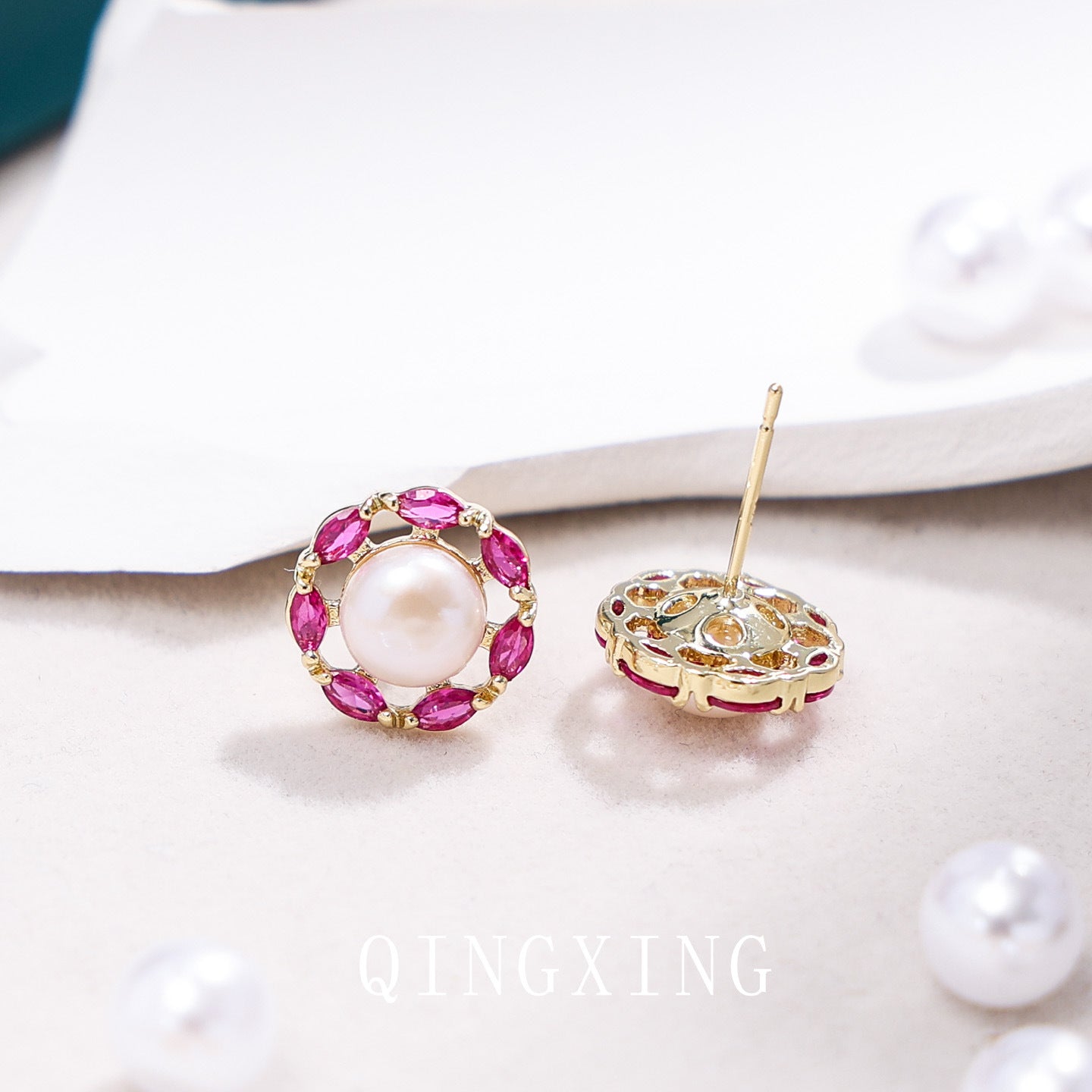Women's Corundum Freshwater Pearl Ear Pigeon Blood Stud Earrings