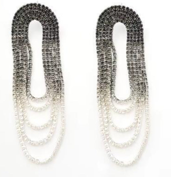 Women's Luxurious Style Shiny Rhinestone Long Fashion Gradient Multicolored Tassel Earrings