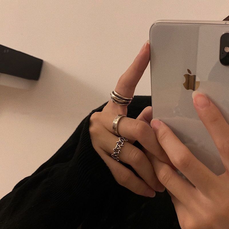 Women's & Men's Retro Simple Distressed Hip Hop Fashion Personalized Niche Design Rings