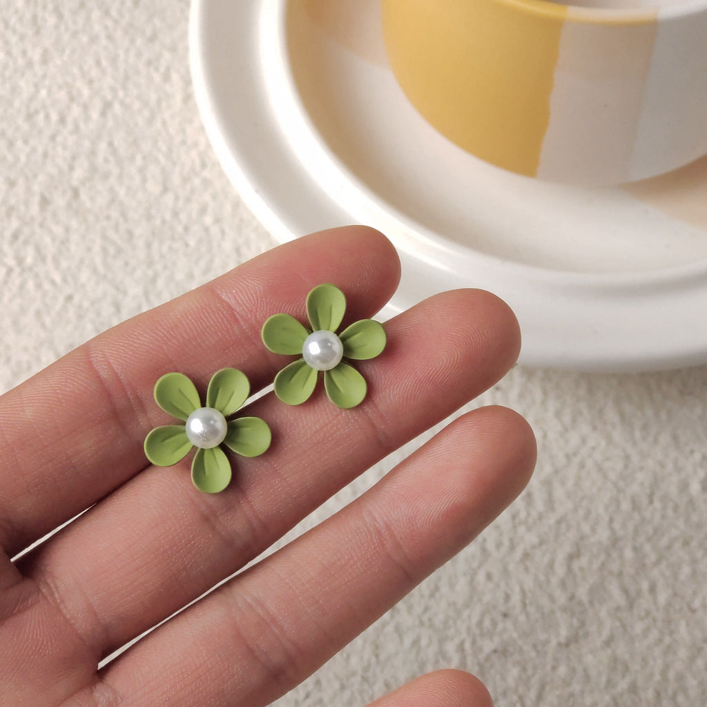 Plated Pin Korean Style Refined Simple Earrings