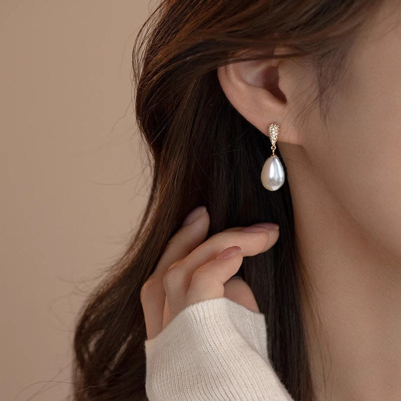 Drop Artificial Pearl Female High Sense Light Luxury Temperament Ear Stud Earrings