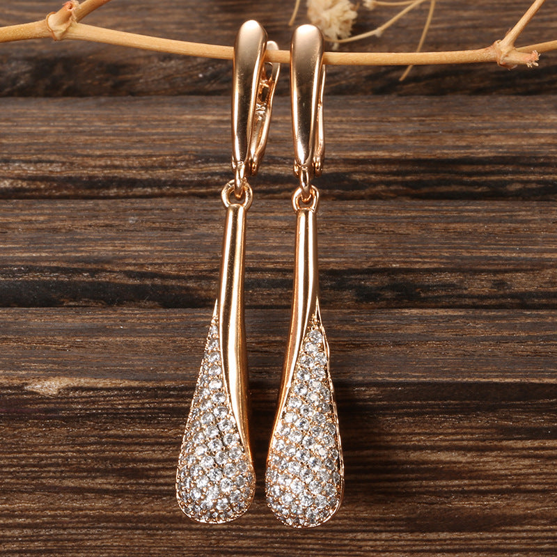 Women's Popular Zircon Fashionable Elegant Simple Design Crystal Stud Earrings