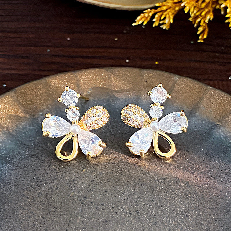 Women's Sier Needle Flower Color Zircon Mori Sweet Fashion Earrings