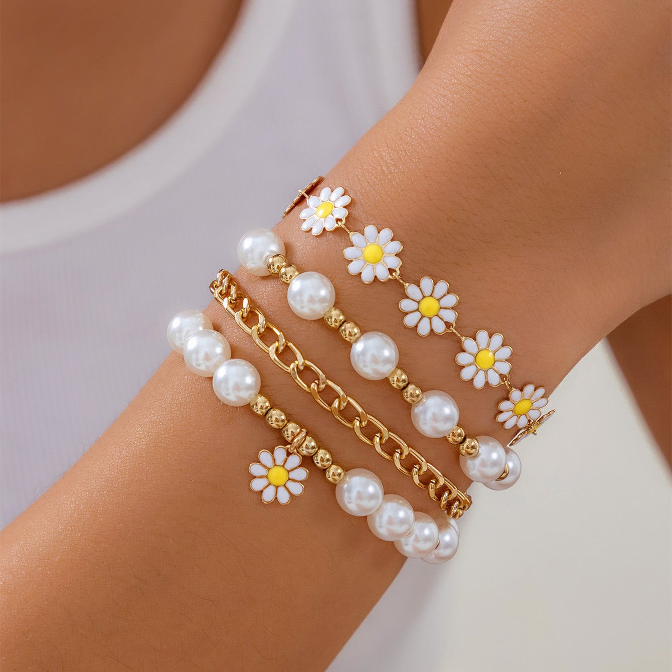 Geometric Daisy Flower Love Pearl Personality Trend Bracelets