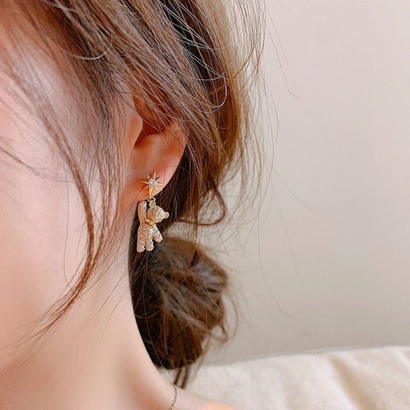 Women's Exquisite Full-jeweled Cute Sweet Bear Graceful Rings