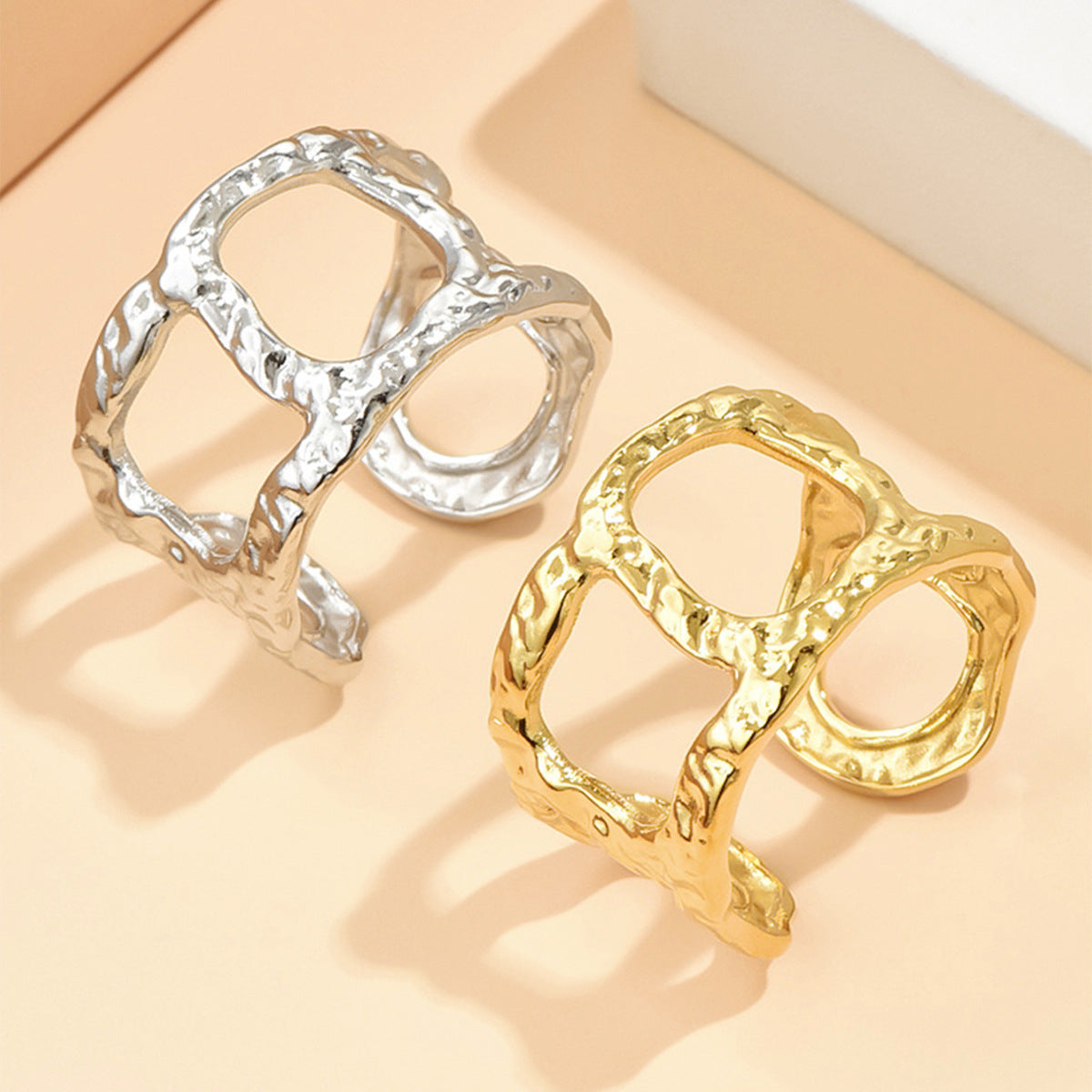 Retro Baroque Wind Liquid Irregular Titanium Steel Female Rings
