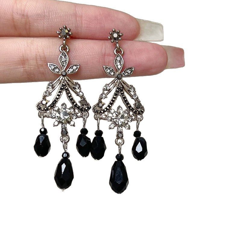 Women's Style Banquet Luxury Geometric Water Drop Light High-grade Party Earrings