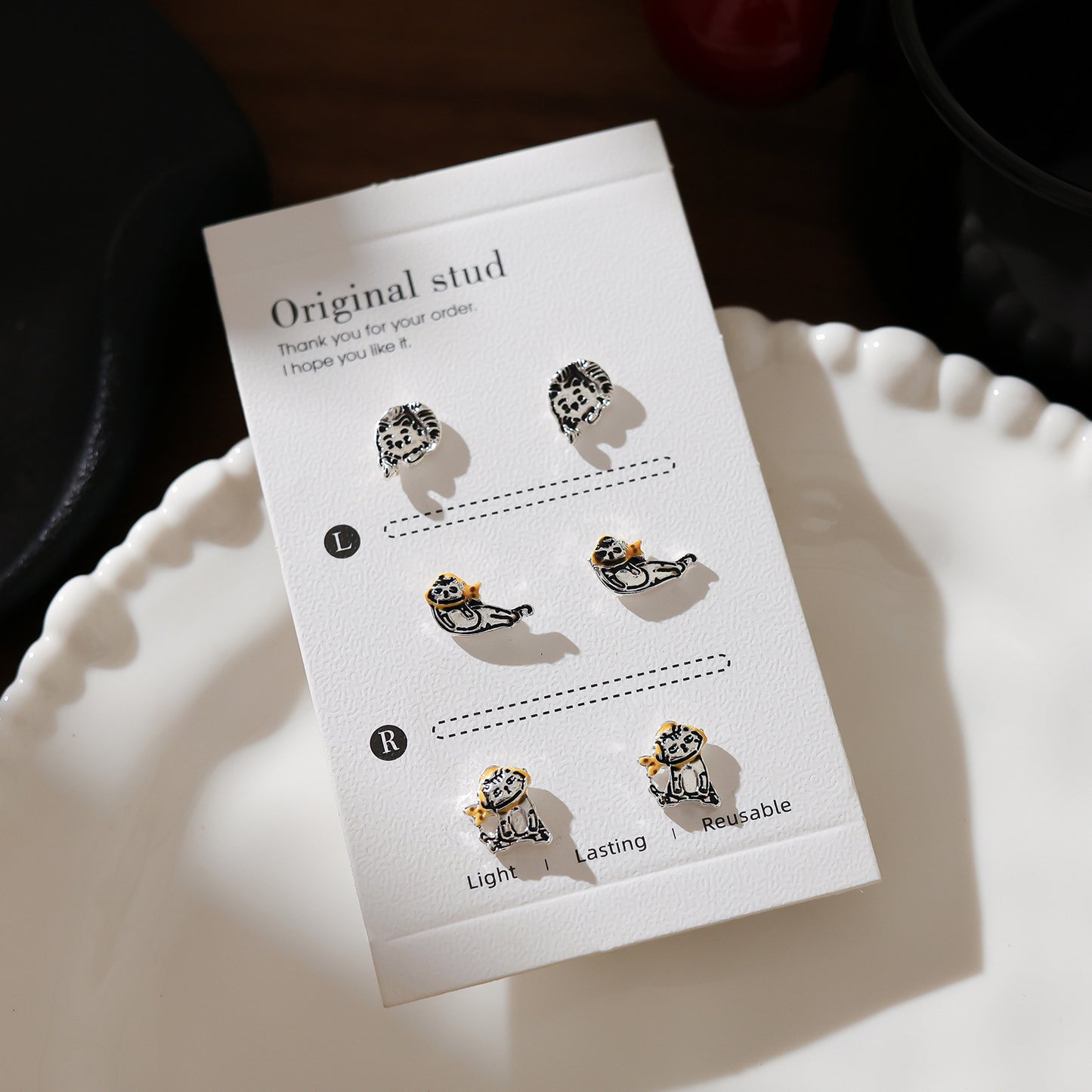 Elegant Black Series Earings Simple Personalized Stud Earrings