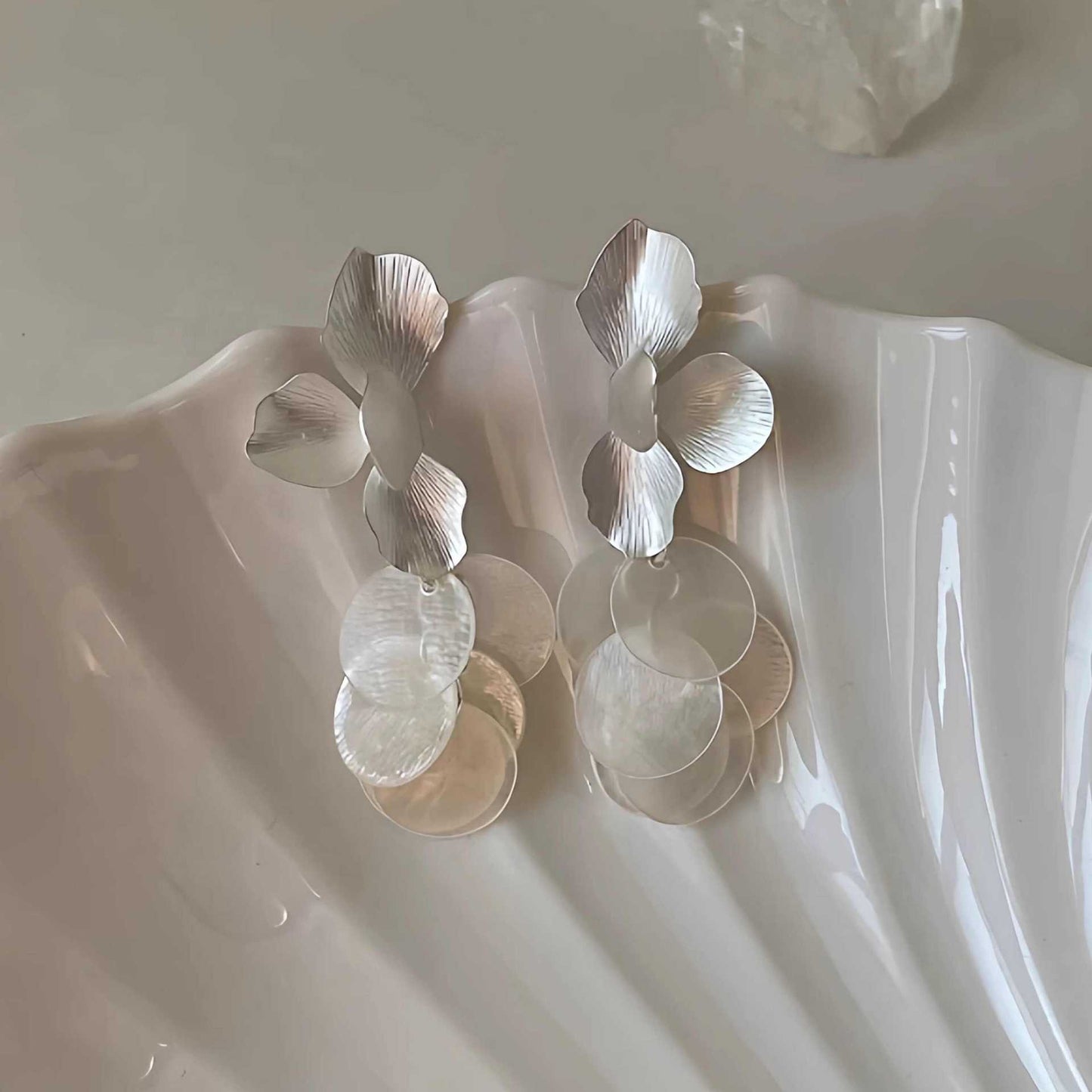 Women's Shell Tassel Design Summer Seaside Holiday High-grade Stud Earrings