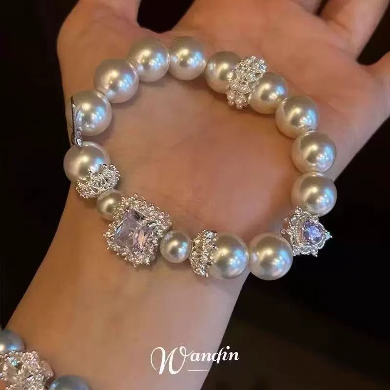 Women's French Court Pearl Retro Elegance High-grade Bracelets