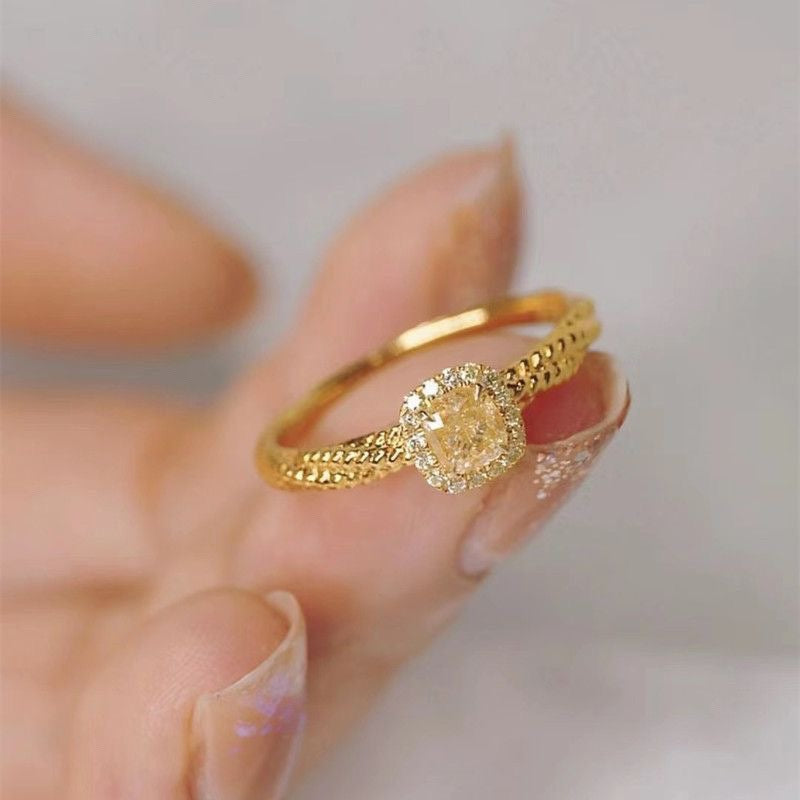Light Luxury Super Flash Small Sugar Cube Female Citrine Necklace