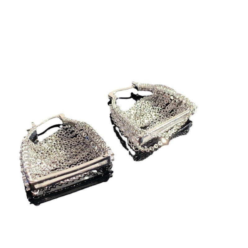 Retro High-grade Classic Style Copper Plated Gold Bag Chain Tassel Earrings