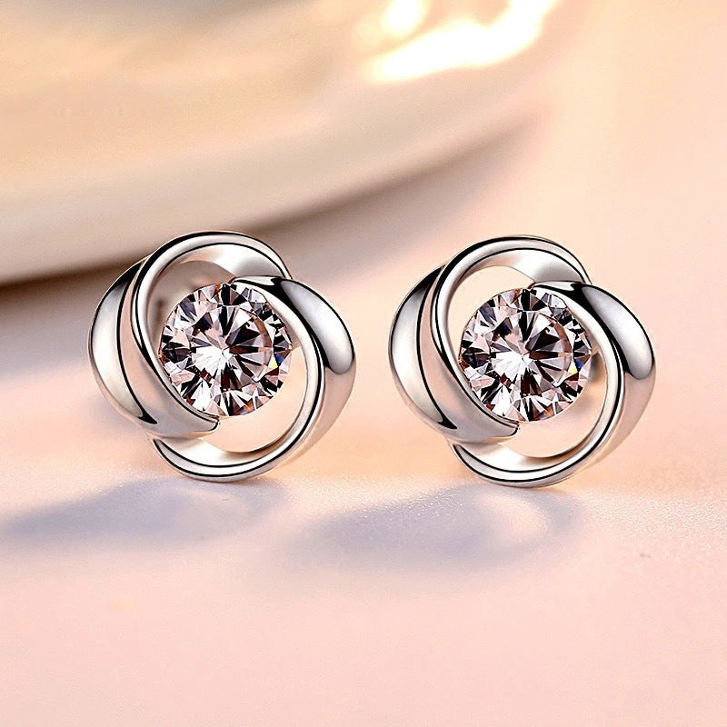 Women's Temperament Korean Style Simple Diamond Rose Earrings