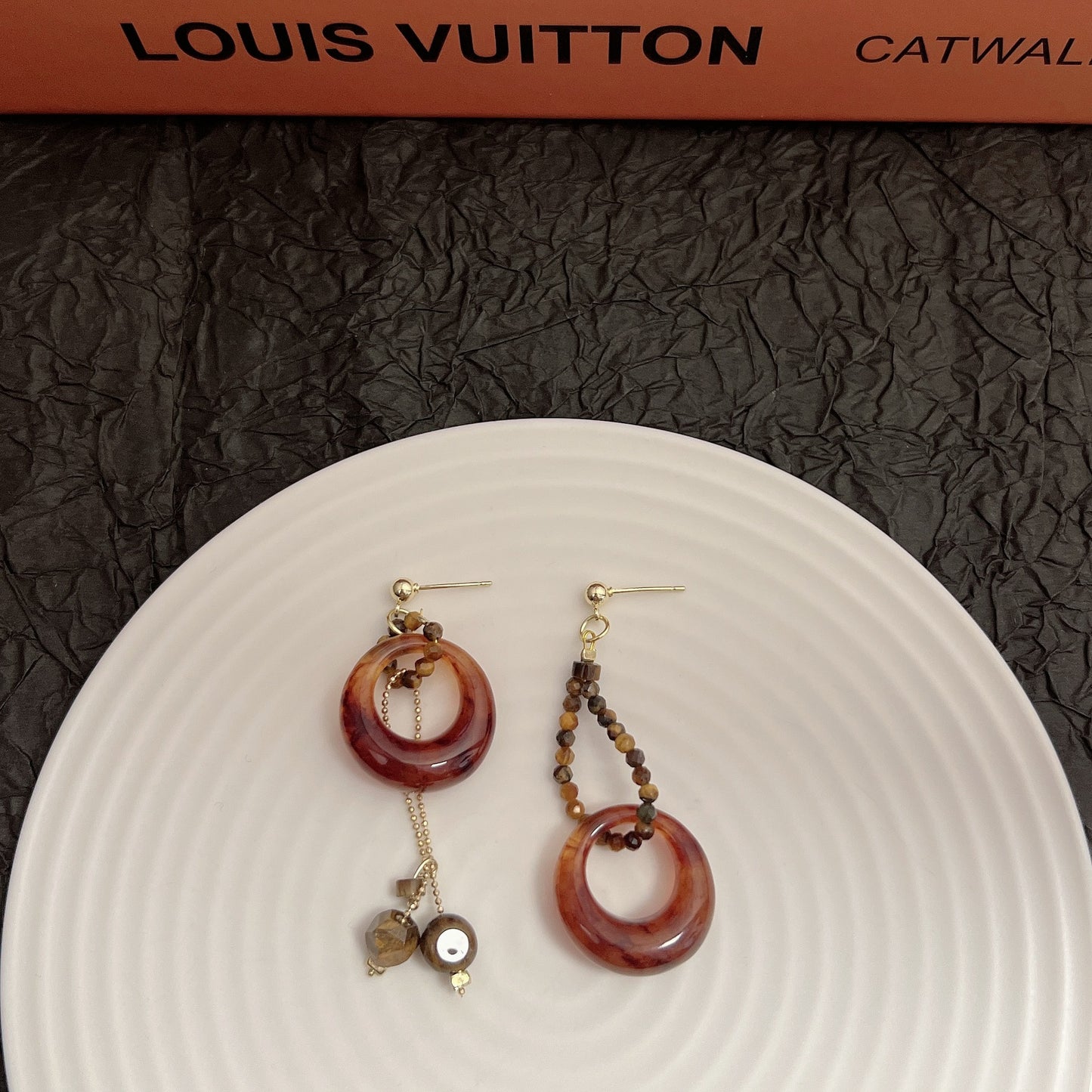 Women's Tigereye Asymmetric Beaded Ethnic Style Fashionable Design Sense Earrings