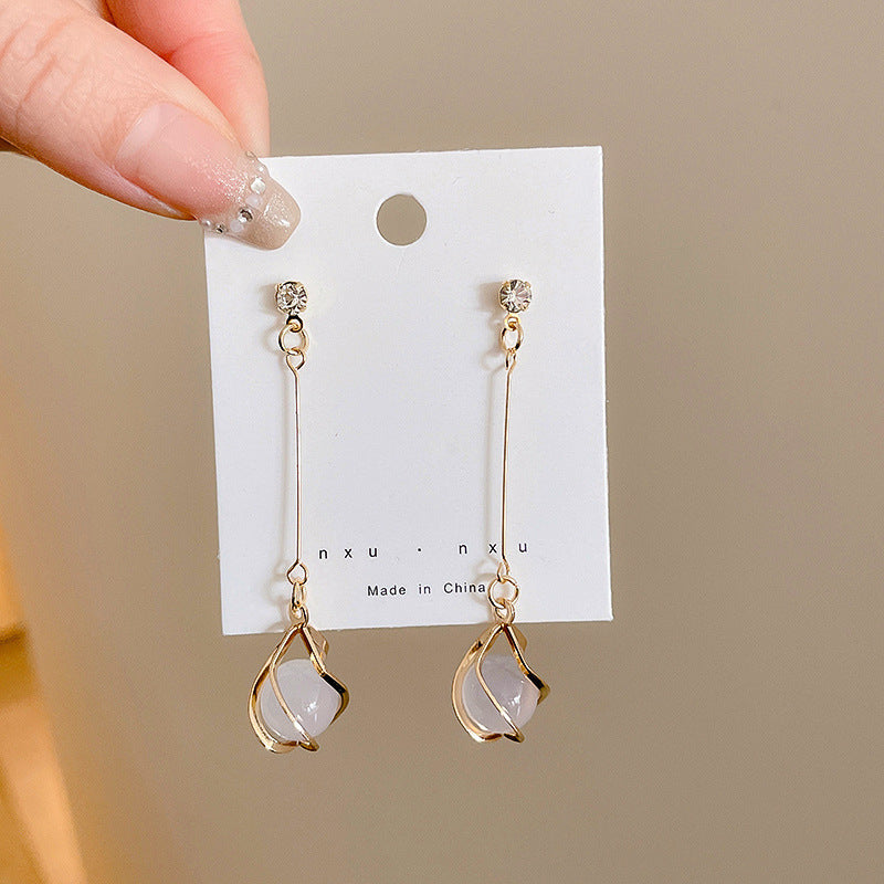 Women's Simple Modern Tassel Elegant Sweet Style Ear Clip Rings