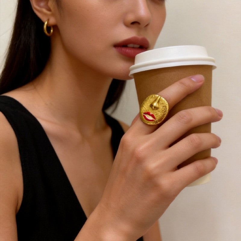 Features Series Three-dimensional Nose Dripping Oil Red Lips Fashionable High-grade Rings